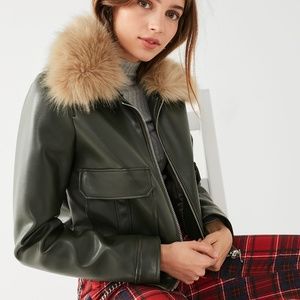 COPY - NEW UO Faux Fur Green Flight Jacket